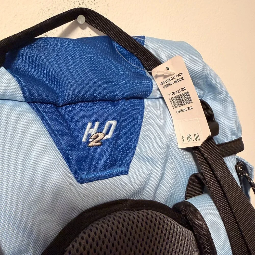 NWT L.L. Bean Bigelow Day Pack Women’s Medium - Blue - Picture 3 of 6